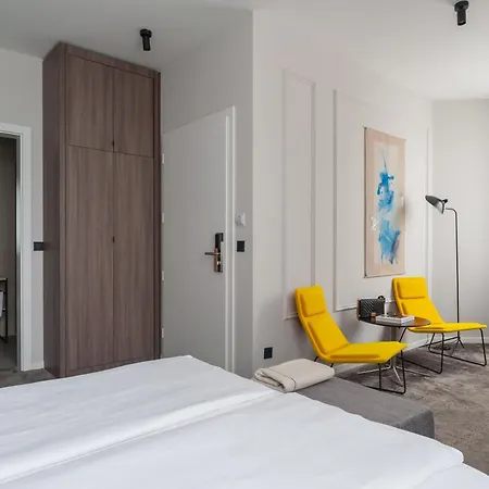 Manda Heritage 3*