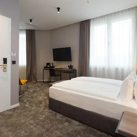 Manda Heritage 3*